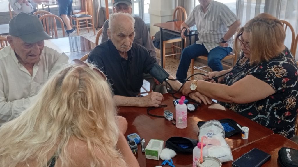 Δράση μέτρησης ζωτικών σημείων στα μέλη των ΚΑΠΗ του Δήμου Λοκρών