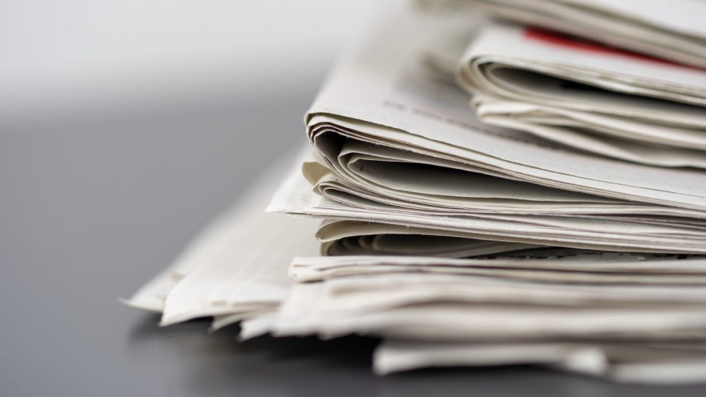 Σε ιστορικό χαμηλό η εμπιστοσύνη στις ειδήσεις παγκοσμίως - Τι έχει αλλάξει