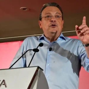 ΣΥΡΙΖΑ: Live η ομιλία του Σωκράτη Φάμελλου στην Κεντρική Επιτροπή