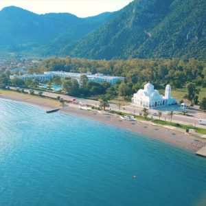 Δήμος Καμένων Βούρλων: Η Περιφέρεια επιβεβαιώνει την καταλληλότητα των ακτών κολύμβησης