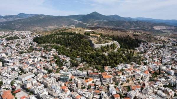 «Άνοιξη Μουσικής στην Πόλη»: Συναυλία στο κάστρο της Λαμίας με Ελληνικό και ξένο κινηματογράφο!