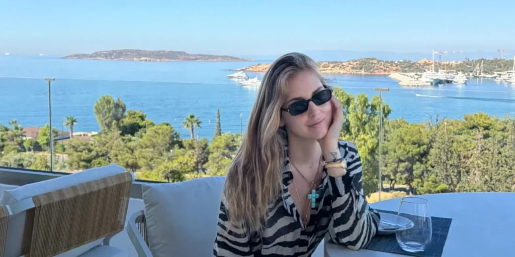 Στην Ελλάδα για 24 ώρες η Κιάρα Φεράνι - Οι φωτό που πόσταρε
