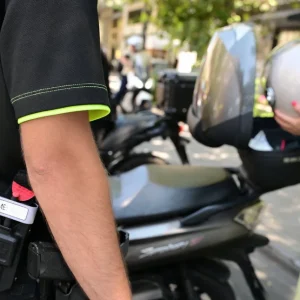 Έφτασαν τις 41 οι παραβάσεις στη Στερεά για μη χρήση κράνους - Οι περισσότερες σε ηλεκτρικά πατίνια