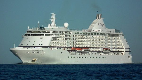 Επιβάτες κρουαζιερόπλοιου χάθηκαν στη Μακρινίτσα - Συναγερμός στην Πυροσβεστική