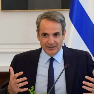 Κυριάκος Μητσοτάκης για Γιώργο Σουφλιά: Ως υπερήφανο τέκνο της Θεσσαλίας άφησε το δικό του αποτύπωμα στη σύγχρονη ιστορία της χώρας