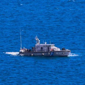 Διάσωση 76 μεταναστών από σκάφος της Frontex νότια της Γαύδου