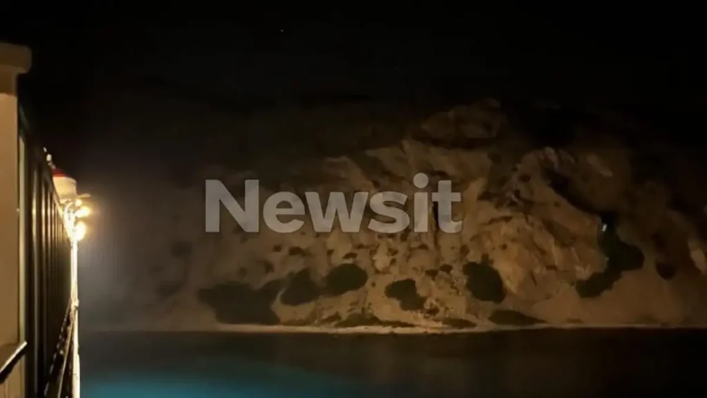 Απέπλευσε το πλοίο «Κίσσαμος» από τη Μήλο μετά την προσάραξη: «Έγινε μπλακ άουτ και συνέχισε ακυβέρνητο» λέει επιβάτης