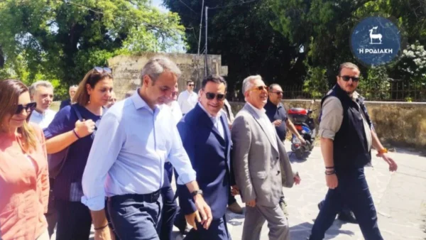 Έφτασε στη Ρόδο ο Κυριάκος Μητσοτάκης
