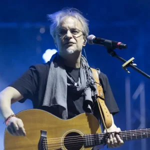 Μίλτος Πασχαλίδης: Δεν χρειάζεται να λέμε στα κορίτσια «πρόσεχε πού πας», πείτε στα αγόρια σας να μην είναι μ@@@@@ς