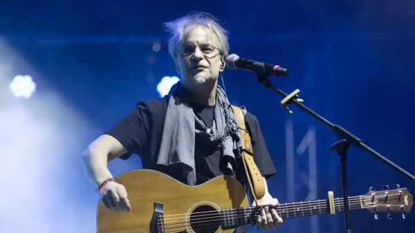 Μίλτος Πασχαλίδης: Δεν χρειάζεται να λέμε στα κορίτσια «πρόσεχε πού πας», πείτε στα αγόρια σας να μην είναι μ@@@@@ς