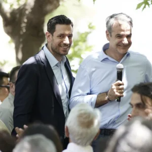 Η κυβέρνηση σχεδιάζει νέες μειώσεις φόρων και εισφορών ενόψει ΔΕΘ - Στο τραπέζι πακέτο 1 δισ.