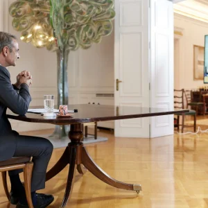 Μητσοτάκης: «Κόκκινες γραμμές» στην Τουρκία, μήνυμα για τη Λιβύη και το μεταναστευτικό – Τι είπε για τρίτη θητεία και Ευρώπη