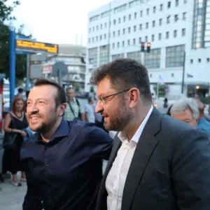 ΣΥΡΙΖΑ: Ο Φάμελλος «ξήλωσε» Παππά και Ζαχαριάδη – Μπάρκας, Ξανθόπουλος και Γιαννούλης στις θέσεις τους