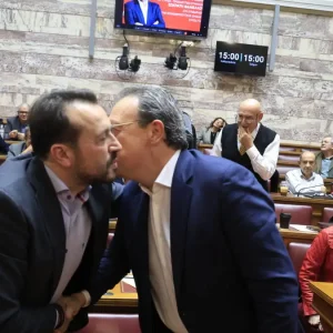 Παππάς προς Φάμελλο: Να φέρει συμφωνία με τον Τσίπρα, αλλιώς θα έχουμε θέμα στην ηγεσία του ΣΥΡΙΖΑ