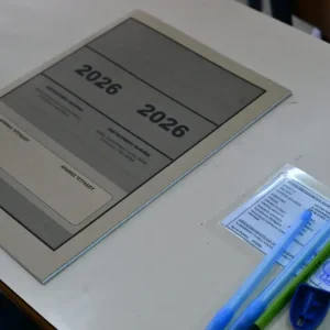 Πανελλαδικές 2026: Οι πρώτες εκτιμήσεις για τις βάσεις των τεσσάρων πεδίων – Πτώση σε Ιατρική, Νομική, Οικονομικές και Πολυτεχνικές σχολές