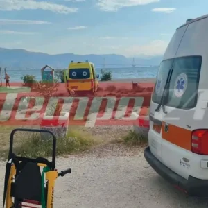 Πάτρα: Έσωσαν 90χρονο που επιχείρησε να αυτοκτονήσει μπαίνοντας στη θάλασσα – Είχε δέσει βάρος στα πόδια του