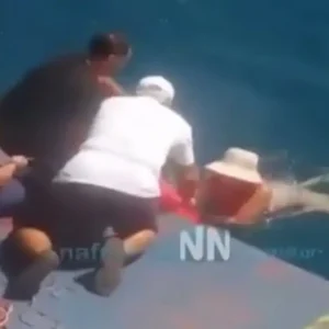 Γυναίκα διασώθηκε από φέρι μποτ όταν παρασύρθηκε από θαλάσσια ρεύματα στο Ρίο – Αντίρριο