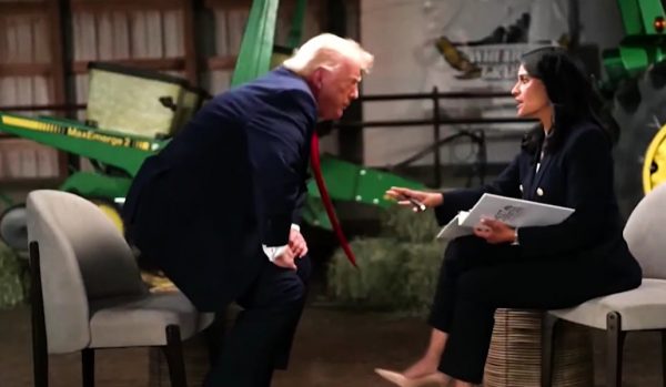 Ποια είναι η δημοσιογράφος του NBC που εξόργισε τον Τραμπ: Της είπε «είτε είσαι ηλίθια είτε διεφθαρμένη» και αποχώρησε on camera, δείτε βίντεο