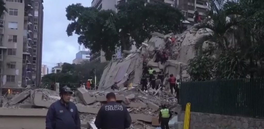 «Οι σεισμοί κράτησαν 40 δευτερόλεπτα, έχουν καταρρεύσει πολλά κτήρια»: Η μαρτυρία του προέδρου της ελληνικής κοινότητας στη Βενεζουέλα