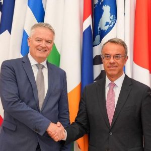 Ο Χρήστος Σταϊκούρας στις εργασίες της Κοινοβουλευτικής Ομάδας του ΟΟΣΑ για την Τεχνητή Νοημοσύνη στο Παρίσι 