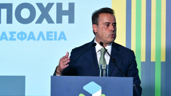 Παπασταύρου για Κτηματολόγιο: Η πολυνομία είναι ένας αόρατος φόρος στην ιδιοκτησία