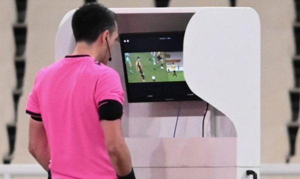 Το VAR σταματά τα κόλπα της Άρσεναλ στις στημένες φάσεις: Αυτοί είναι οι νέοι κανονισμοί ενόψει Μουντιάλ
