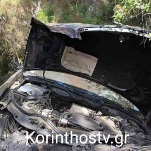 Αυτοκίνητο κατέληξε σε χαράδρα 25 μέτρων στις Κεχριές - Σώα η οδηγός