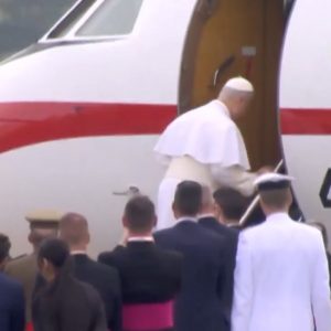Πάπας Λέων: Τεχνικό πρόβλημα στο αεροπλάνο καθυστέρησε την επιστροφή του από την Ισπανία
