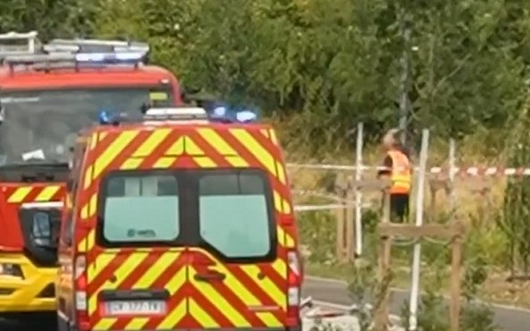 Γαλλία: Αεροσκάφος γεμάτο αλεξιπτωτιστές συνετρίβη – Πληροφορίες για 11 νεκρούς