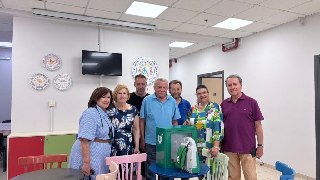 Δωρεά απινιδωτή στον Σύλλογο Γονέων & Κηδεμόνων ΑμεΑ Ν. Φθιώτιδας από το Κέντρο Πολιτισμού Φθιώτιδας