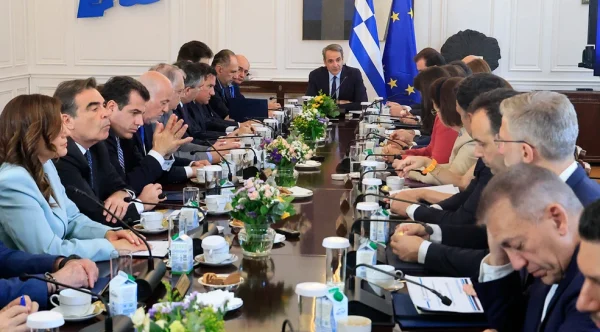 Ώρα αποφάσεων για τις αλλαγές στο κυβερνητικό σχήμα - Σήμερα κλειδώνει ο ανασχηματισμός