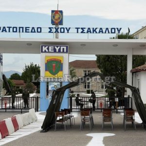 Δένδιας για τις πρώτες εθελόντριες στον Στρατό: Μεγάλο βήμα για την ισότιμη εκπροσώπηση των γυναικών στις Ένοπλες Δυνάμεις