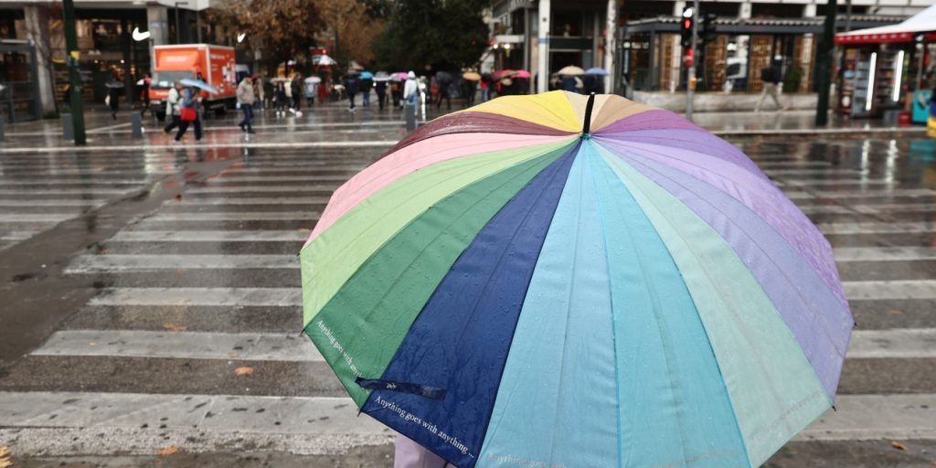 Βροχές και καταιγίδες σήμερα, και στην Αττική -Ποιες άλλες περιοχές θα επηρεαστούν