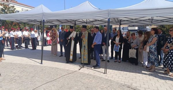Λαμία: Πραγματοποιήθηκε το Εθνικό μνημόσυνο για τους ήρωες πεσόντες της τουρκικής εισβολής στην Κύπρο