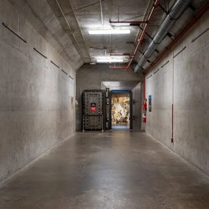 Σπα, γιόγκα και πούρα κάτω από τη γη: Το πολυτελές πυρηνικό καταφύγιο που πουλά διαμερίσματα μόνο στους λίγους