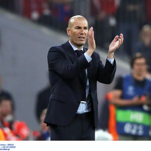 Ο Ζινεντίν Ζιντάν ανακοινώνεται και αναλαμβάνει την εθνική Γαλλίας