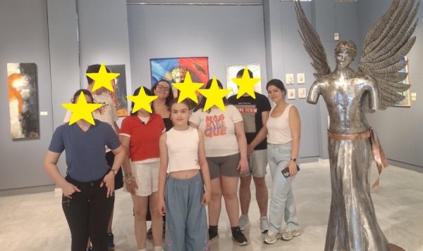 Το ΚΔΑΠ ΑμεΑ "Πρόσβασις" επισκέφτηκε την Δημοτική Πινακοθήκη Λαμίας