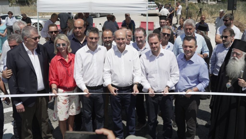 Κωστής Χατζηδάκης και Χρίστος Δήμας εγκαινίασαν τη νέα γέφυρα του Αλμυρού - Αυτοψίες σε έργα στα Φάρσαλα και στον Δομοκό