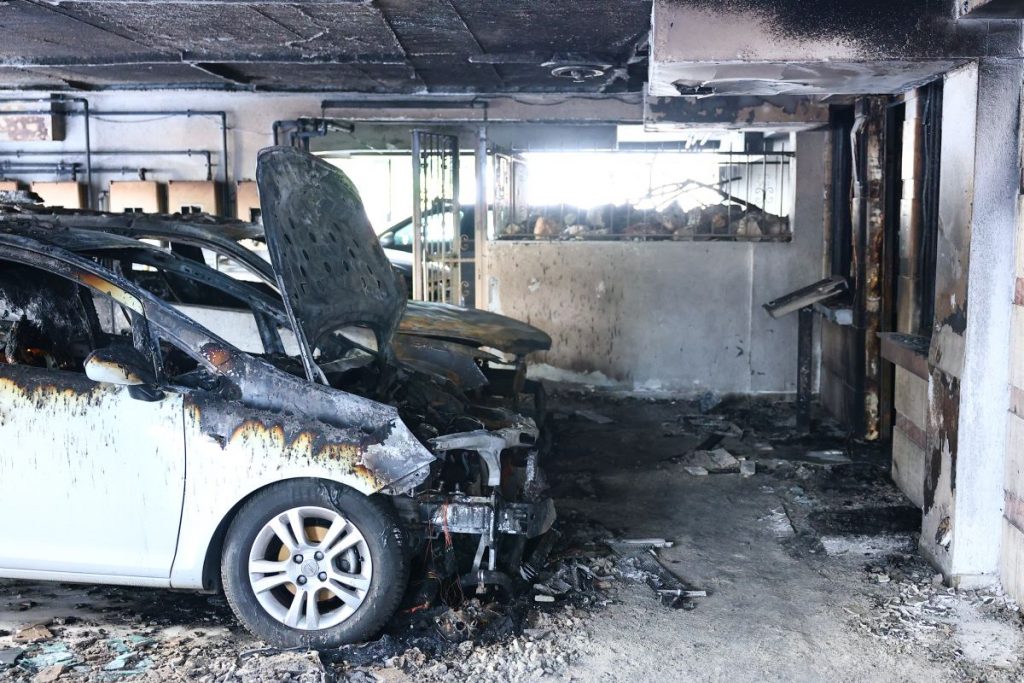 Εμπρησμοί στη Θεσσαλονίκη: Εγκαύματα σε όλο της το σώμα έχει η μητέρα της Αφροδίτης Νέστορα – Νοσηλεύεται διασωληνωμένη