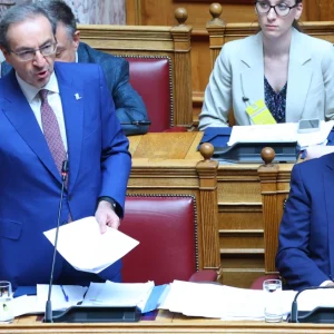 Βουλή: Ψηφίστηκε η αύξηση της πραγματικής έκτισης ποινής των ισοβίων στα 30 έτη