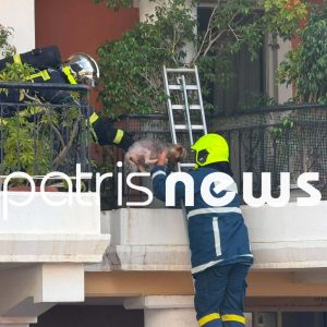 Φωτιά σε διαμέρισμα στον Πύργο μετά από έκρηξη σε κλιματιστικό - Στο νοσοκομείο μητέρα και παιδί