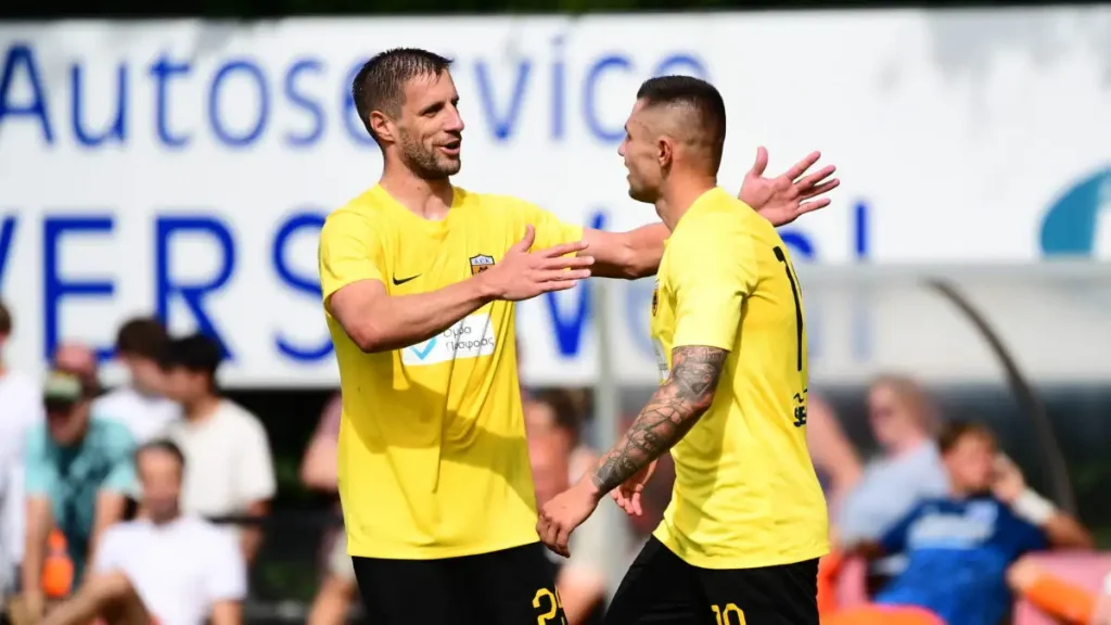 ΑΕΚ – Ντε Γκράαφσαπ 2-1: Φιλική νίκη για την Ένωση με το πρώτο γκολ του Ζούμπκοφ με τη φανέλα της