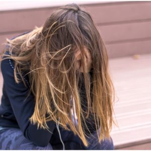 Σκιάθος: 17χρονη μέθυσε και αποπειράθηκε να αυτοκτονήσει γιατί την πλήγωσε η μητέρα της