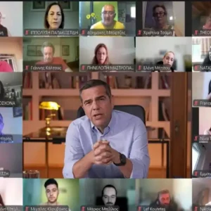 «Ask Alexis»: Backstage από την πρώτη διαδικτυακή συνάντηση Τσίπρα με τα μέλη της ΕΛΑΣ – «Το δίκιο είναι ζόρικο πολύ»