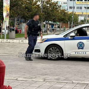 Λαμία: Πιάστηκαν στα χέρια νεαροί Ρομά στο κέντρο της πόλης - Μεγάλη αναστάτωση