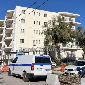 Λαμία: Δεν φαντάζεστε που είχε κρύψει τα ναρκωτικά και την ζυγαριά μια 27χρονη - Συνελήφθη και ένας ταξιτζής