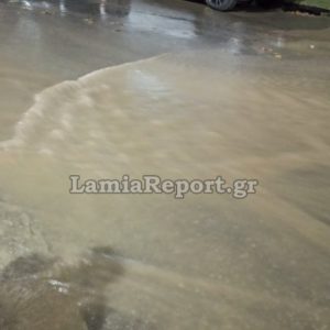 Διακοπή νερού, λόγω βλάβης, στην περιοχή των Καλυβίων