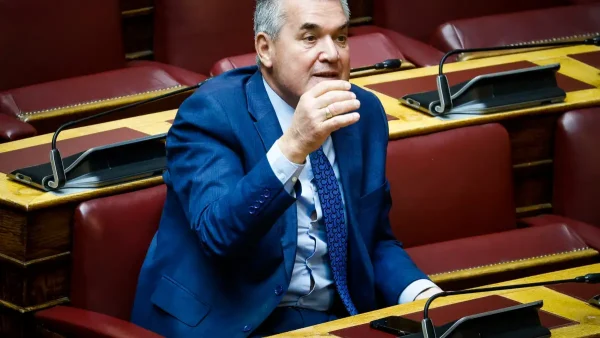 Πλεύρης κατά Κυριαζίδη για την επίθεση στην Κωνσταντοπούλου: «Αυτό δεν λέγεται σε καμία γυναίκα»