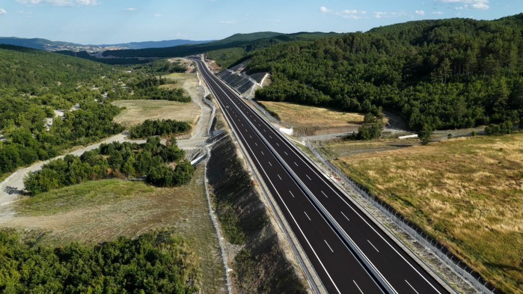 Ε65: Σε κυκλοφορία 182,1 χλμ. σύγχρονου & ασφαλούς αυτοκινητοδρόμου