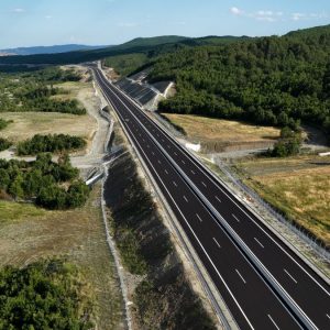 Ε65: Σε κυκλοφορία 182,1 χλμ. σύγχρονου & ασφαλούς αυτοκινητοδρόμου